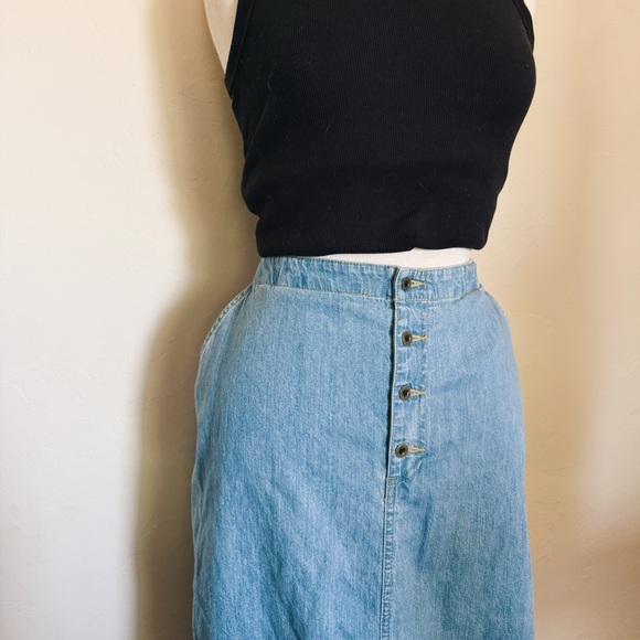 Liz Claiborne Light Blue Denim Skirt - Picture 3 of 7